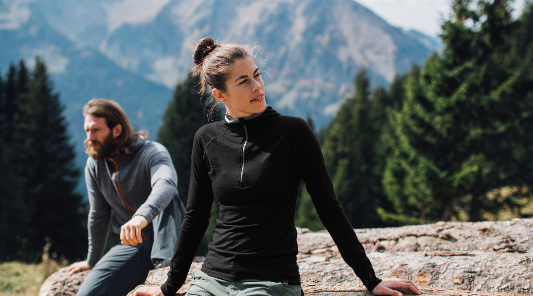 Isobaa Mens Merino 260 Casual Hoodie and Womens 200 Zip Neck Hoodie