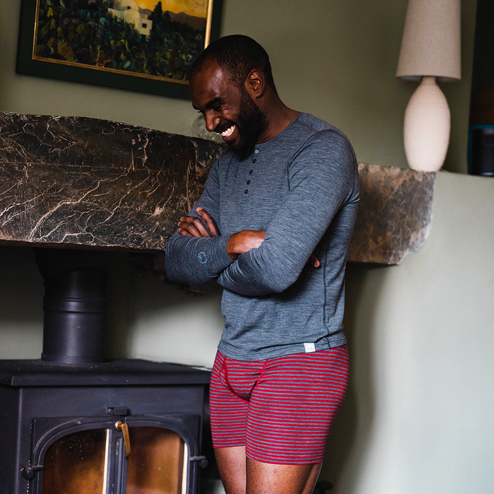Isobaa | Mens Merino Blend 160 PJ Henley (Smoke Melange) | Relax with our superfine Merino blend Henley. | Model: Michael