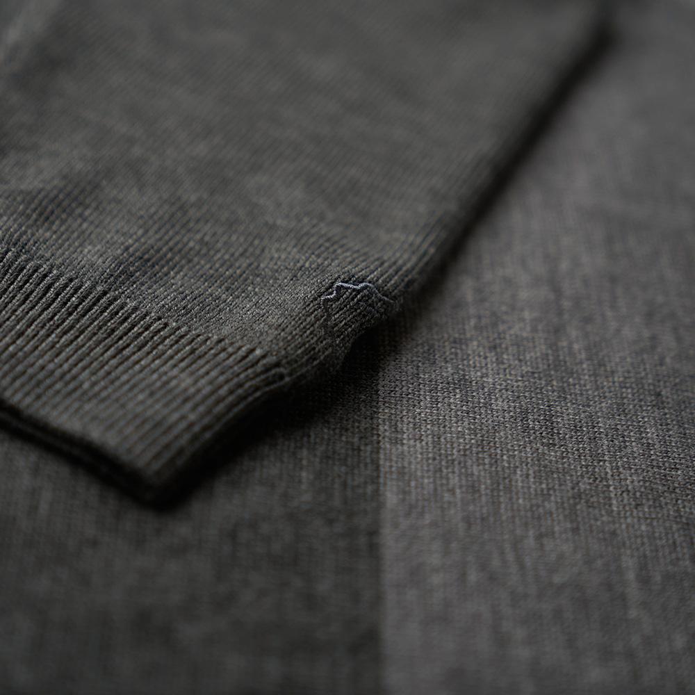 Isobaa | Mens Merino Block Stripe Sweater (Smoke/Grey/Charcoal) | Discover effortless style and exceptional comfort with our extrafine 9-gauge Merino wool crew neck sweater.