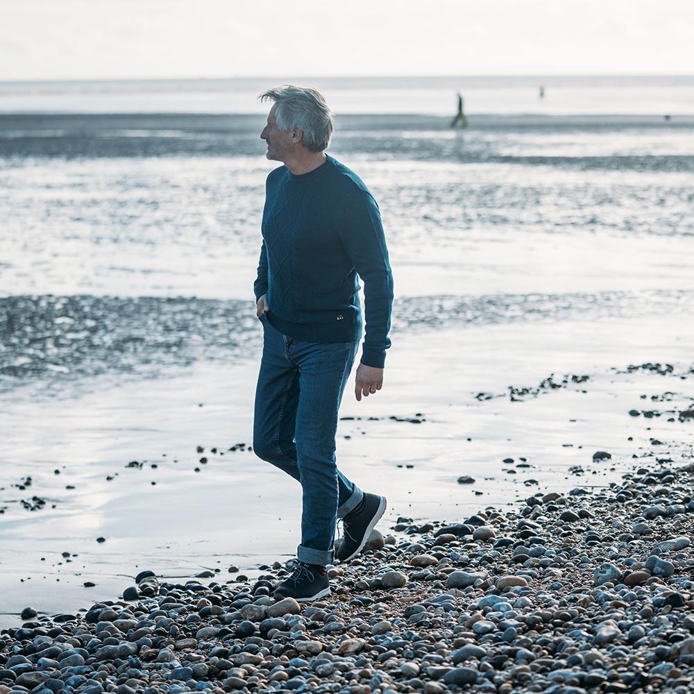 Isobaa | Mens Merino Cable Sweater (Petrol) | Experience timeless style and outdoor-ready performance with our Merino wool crew neck sweater. | Model: Simon