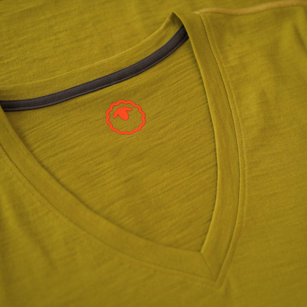 Isobaa | Womens Merino 150 V-Neck Tee (Lime) | Embark on new adventures with Isobaa's superfine Merino V-neck Tee.