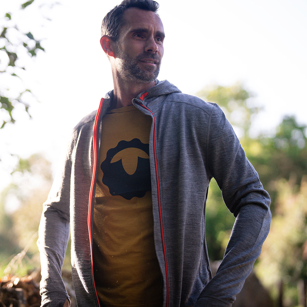 Isobaa | Mens Merino 260 Casual Hoodie (Charcoal) | The best in warmth and versatility: Isobaa 260gm midweight Merino wool hoodie. | Model: Ben