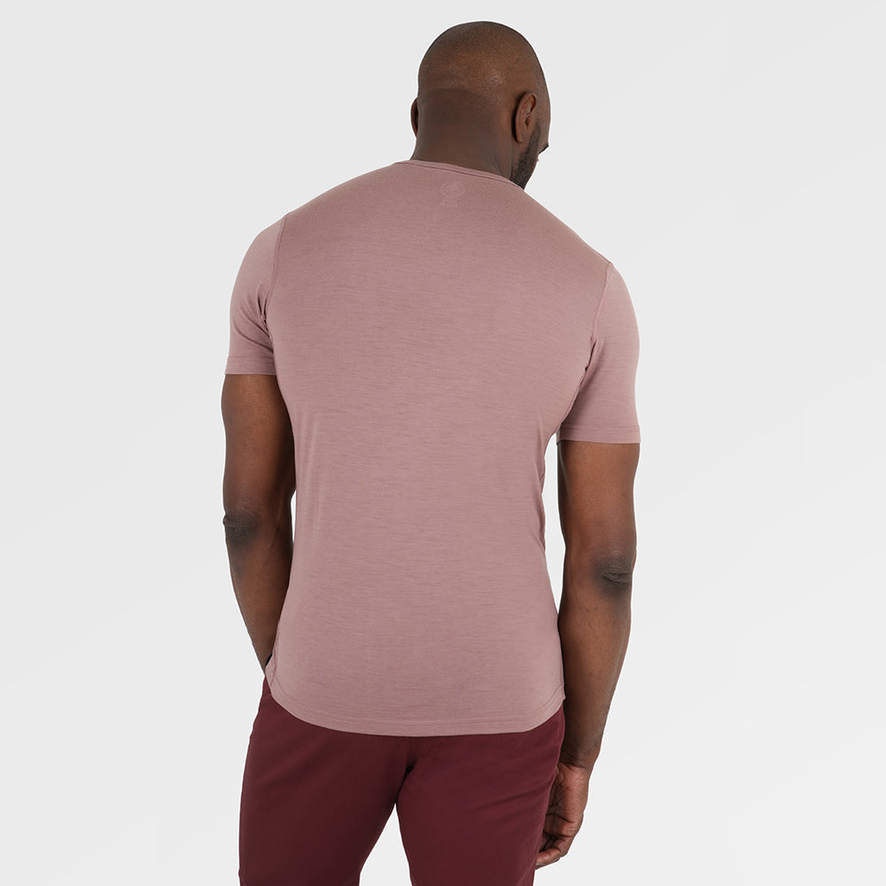 Mens Merino 150 Short Sleeve Crew (Burlwood) | Model: Michael