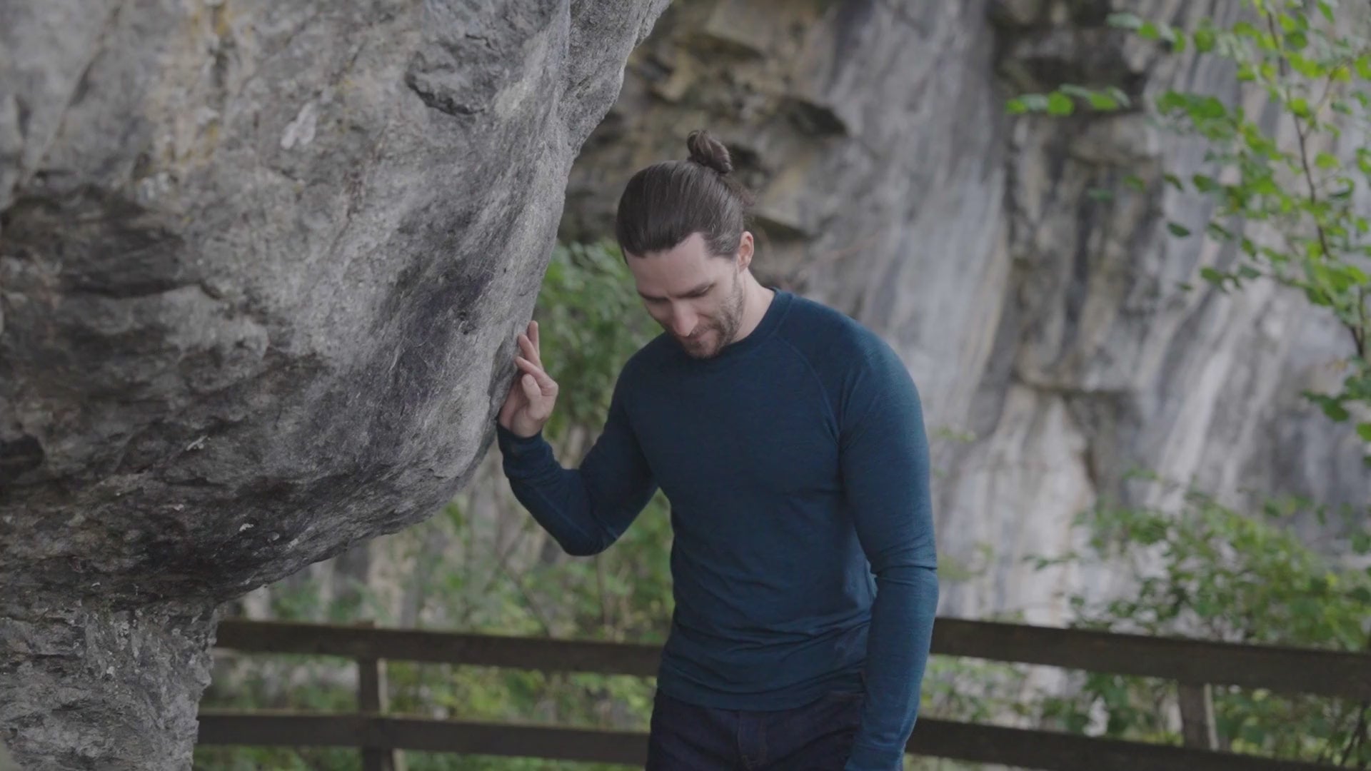 Isobaa | Mens 160 Merino Active Long Sleeve Crew (Petrol) | Elevate your active wardrobe with our Men's 160 Merino Active Long Sleeve Crew, expertly crafted from 160g 18.5 micron superfine merino wool | align: 60% 50% | Model: Ed
