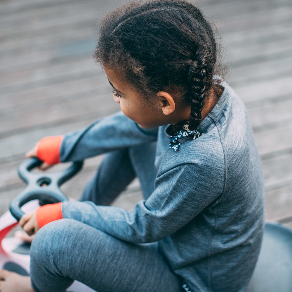 Isobaa | Junior Merino Blend 200 Leggings (Charcoal/Orange) | Gift all-day comfort and performance with Isobaa's Merino Wool tights.