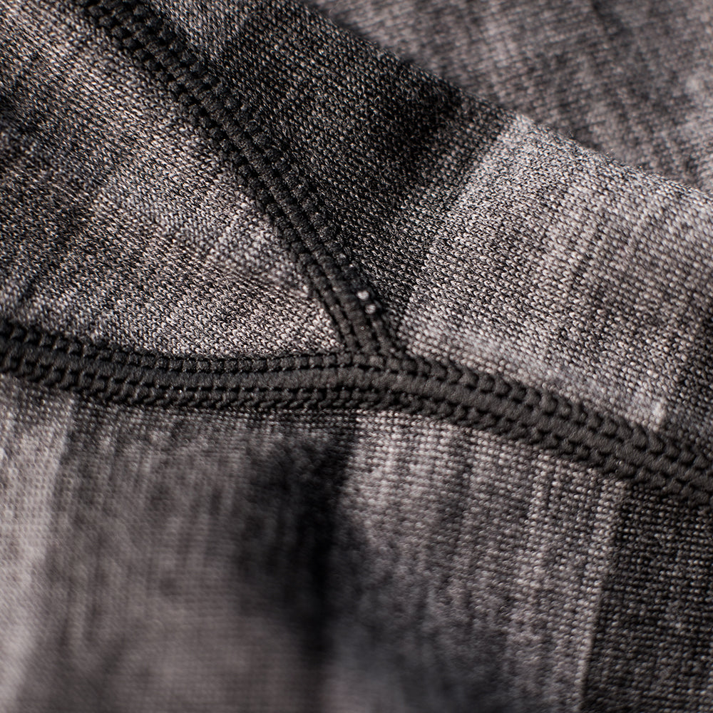 Isobaa | Junior Merino Blend 200 Long Sleeve Crew (Stripe Charcoal/Smoke) | Your child's new favorite top: warm, breathable, and always comfortable thanks to Isobaa's Merino Wool blend.