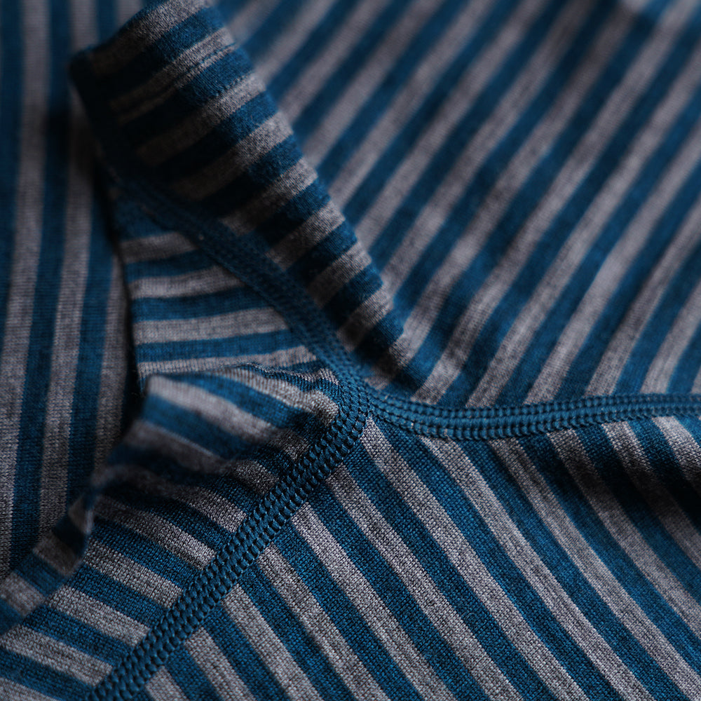 Isobaa | Womens Merino 150 Short Sleeve Crew (Stripe Petrol/Charcoal) | Gear up for performance and comfort with Isobaa's technical Merino short-sleeved top.