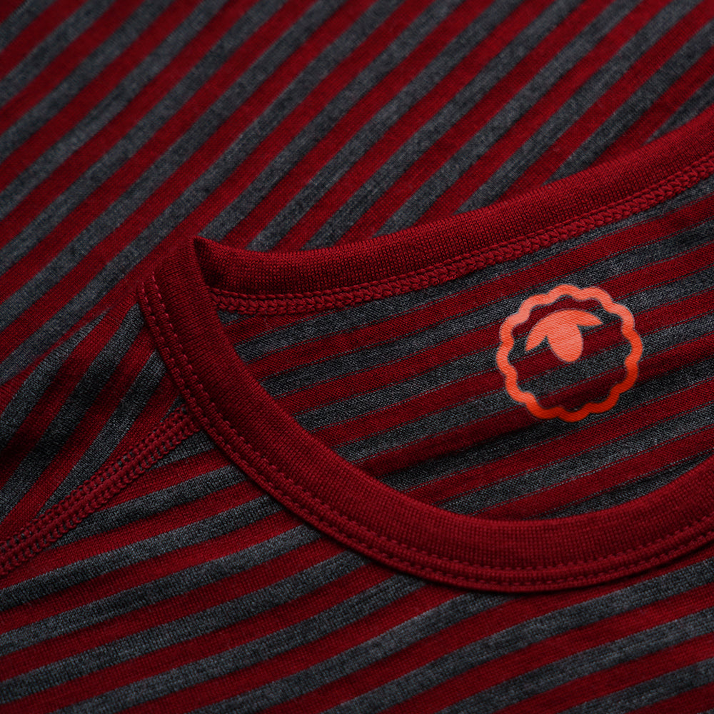 Isobaa | Womens Merino 150 Short Sleeve Crew (Stripe Red/Smoke) | Gear up for performance and comfort with Isobaa's technical Merino short-sleeved top.