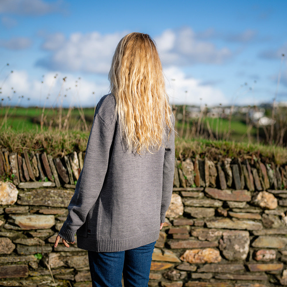 Isobaa | Womens Merino Open Cardigan (Charcoal Melange) | Wrap yourself in pure comfort with Isobaa's extra-fine Merino cardigan. | Model: Amy