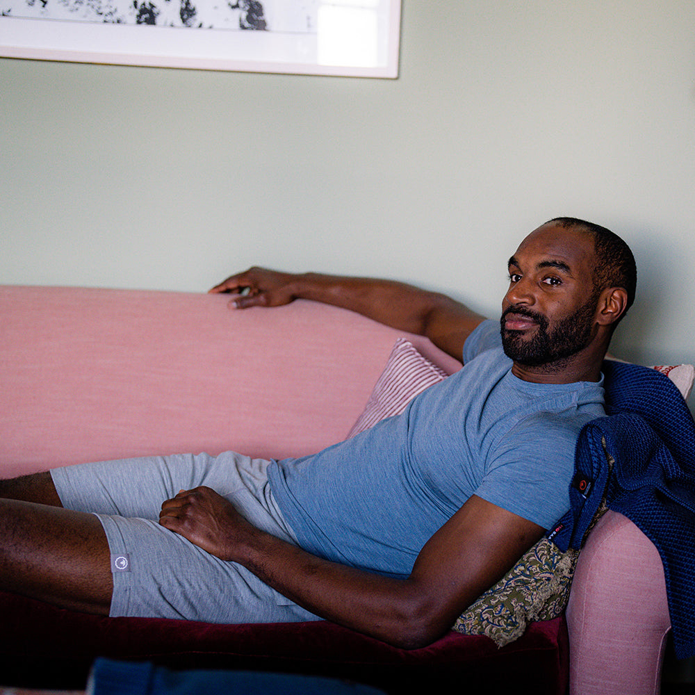 Isobaa | Mens Merino Blend 160 PJ T-Shirt (Ocean Melange) | Our superfine Merino blend T-shirt. | Model: Michael