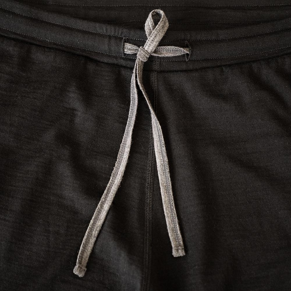 Isobaa | Mens Merino 200 Shorts (Black) | Our premium 200gm Merino wool shorts are ideal for exercise, post-workout relaxation, weekend lounging, errands, or tackling your daily routines – experience unmatched softness, natural temperature regulation, and odour-resistance.