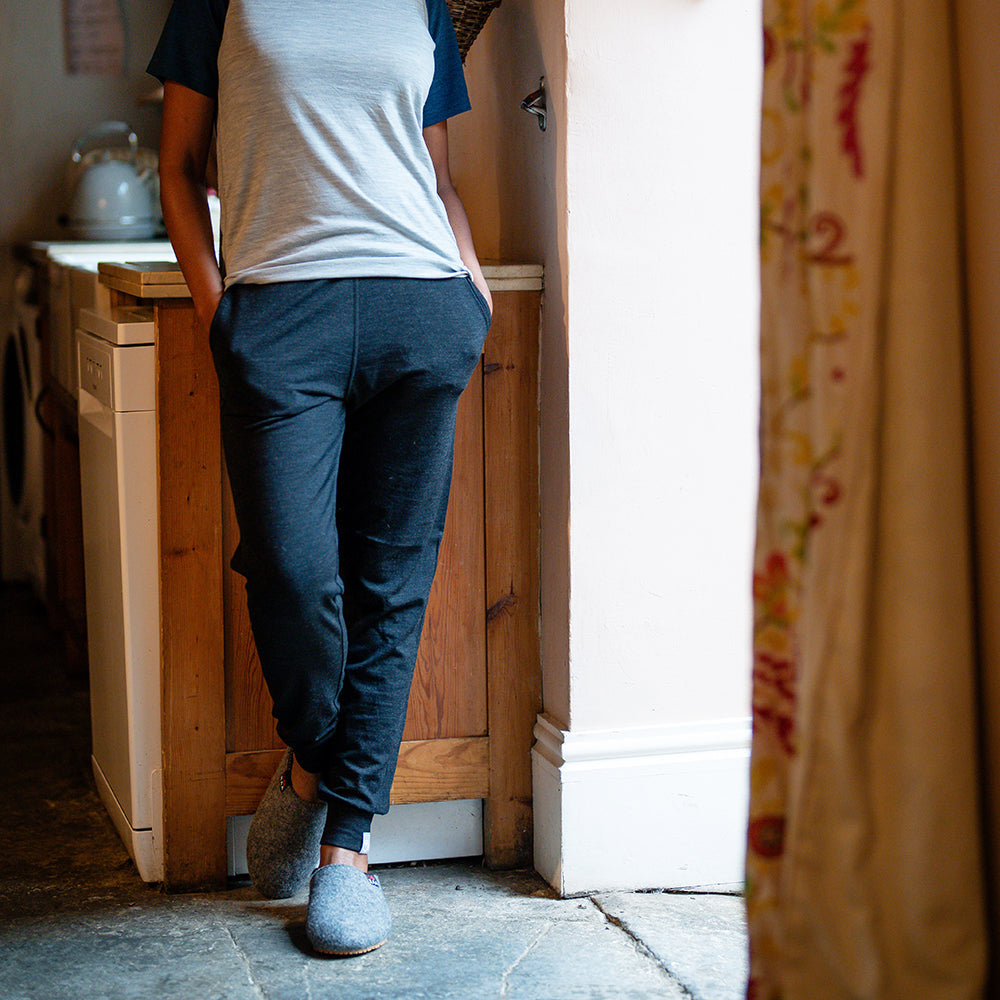 Isobaa | Womens Merino Blend 200 PJ Joggers (Black Melange) | Our superfine Merino blend joggers. | Model: Yolisa