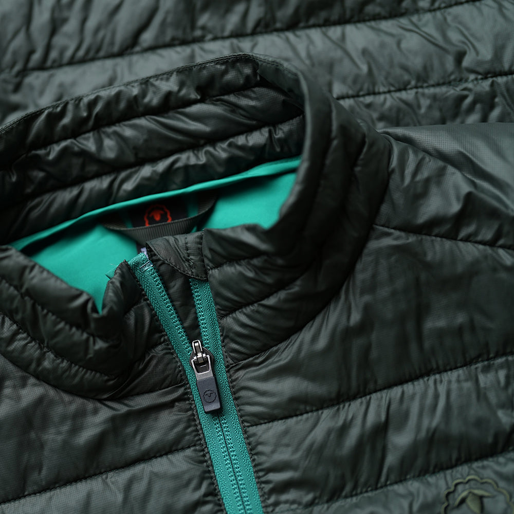 Isobaa | Mens Merino Wool Insulated Gilet (Forest/Green) | Fight the chill with our innovative Merino gilet.